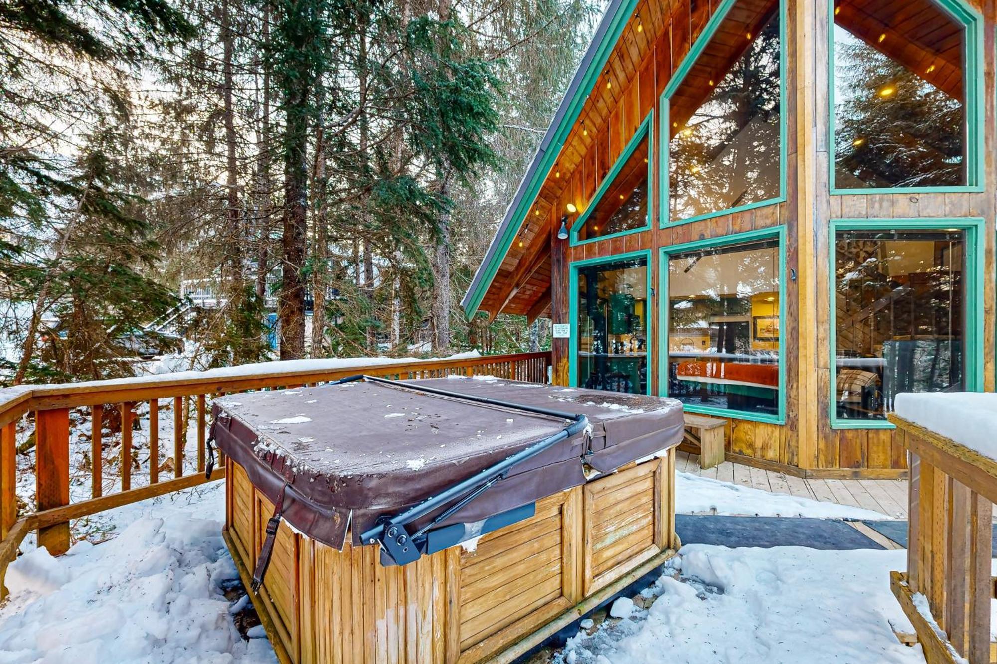 Kelly'S Chalet Гърдууд Екстериор снимка