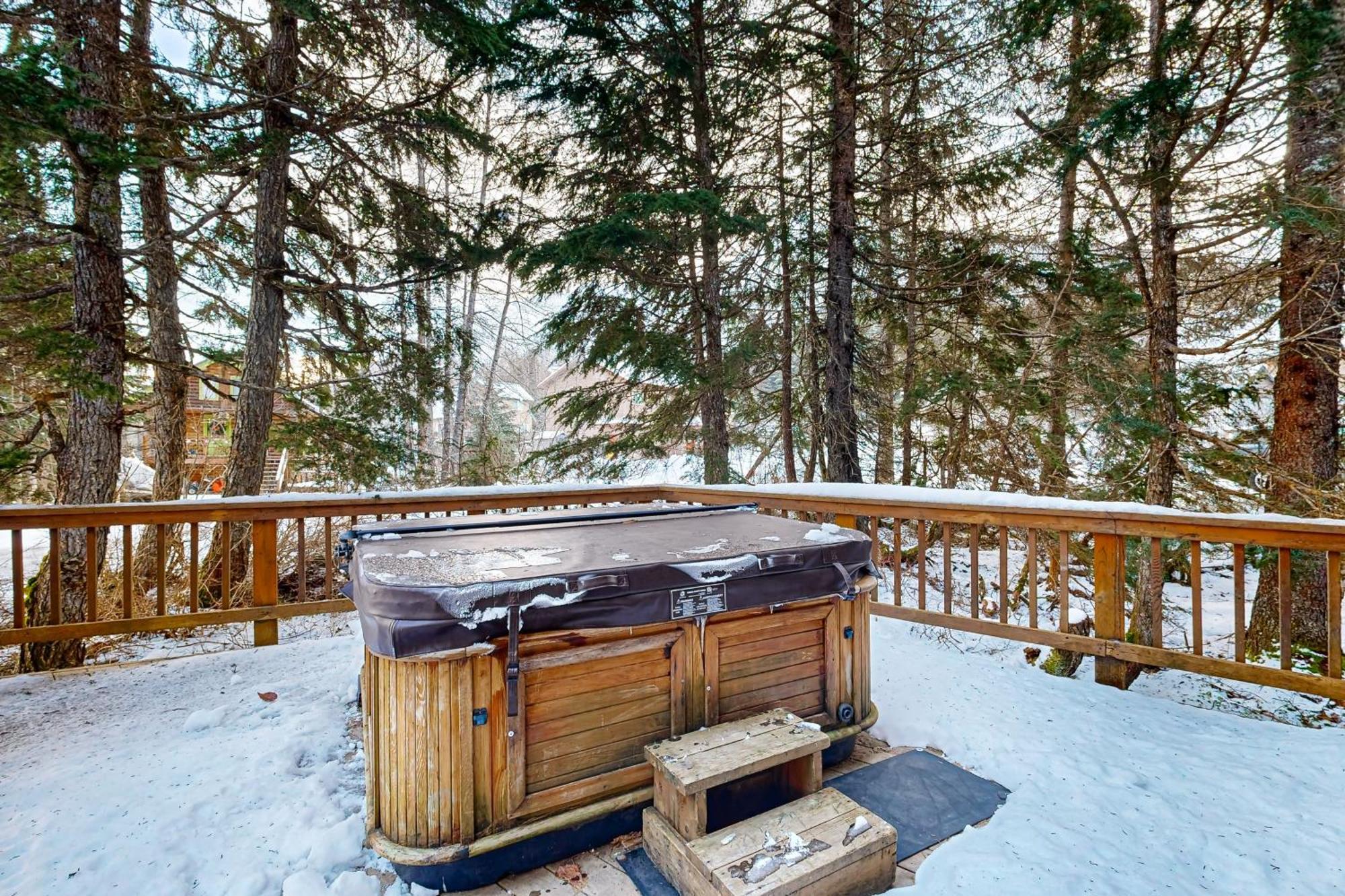 Kelly'S Chalet Гърдууд Екстериор снимка