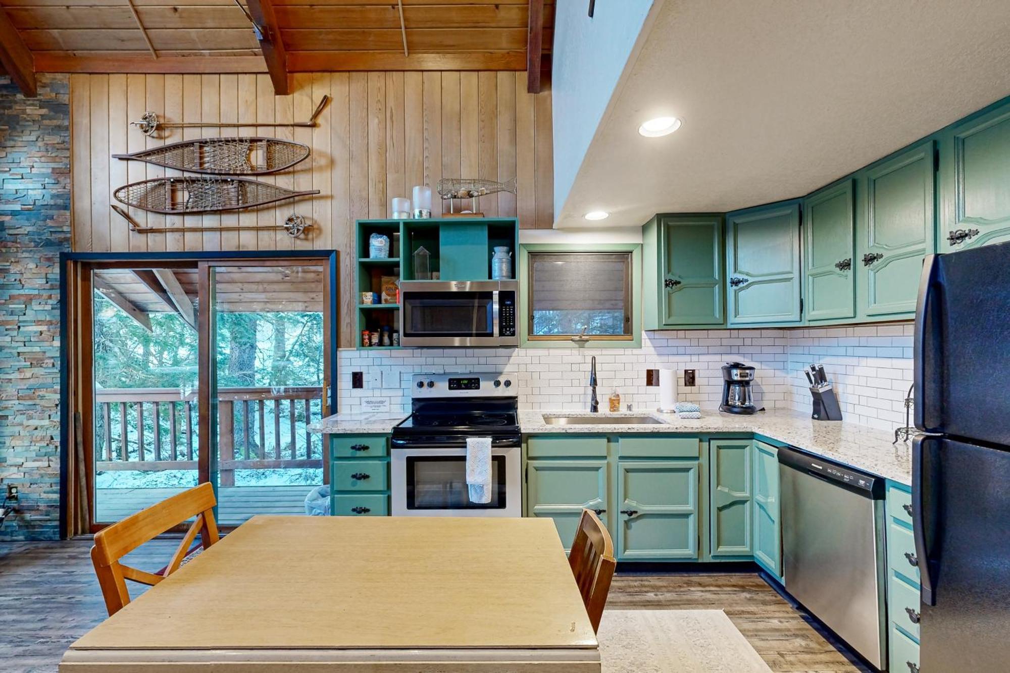 Kelly'S Chalet Гърдууд Екстериор снимка