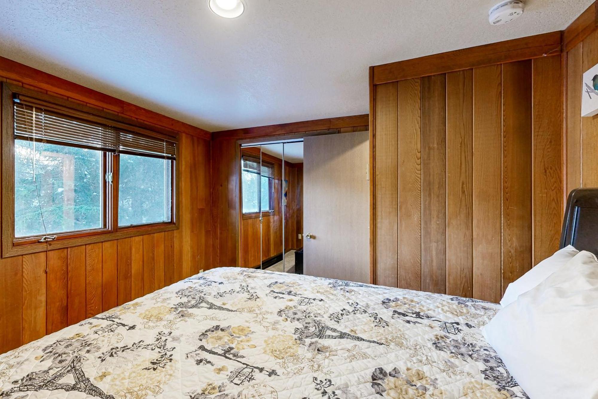 Kelly'S Chalet Гърдууд Екстериор снимка